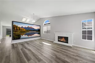 24428 Oakridge Cir, Murrieta, CA 92562 - Photo 2
