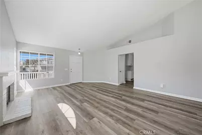 24428 Oakridge Cir, Murrieta, CA 92562 - Photo 10