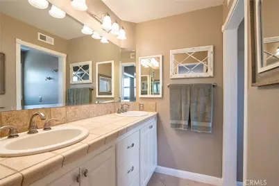 30527 Bayport, Menifee, CA 92584 - Photo 32