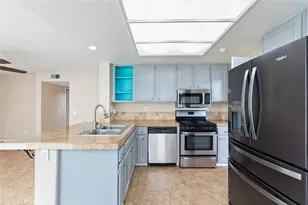 28563 River Glen Ct, Menifee, CA 92584 - Photo 12