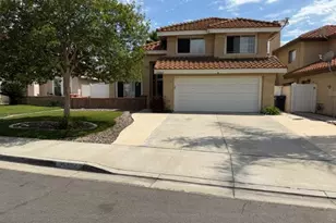 28563 River Glen Ct, Menifee, CA 92584 - Photo 1