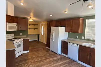 1700 S State Street #61, Hemet, CA 92543 - Photo 12