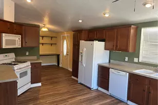 1700 S State Street, Hemet, CA 92543 - Photo 12
