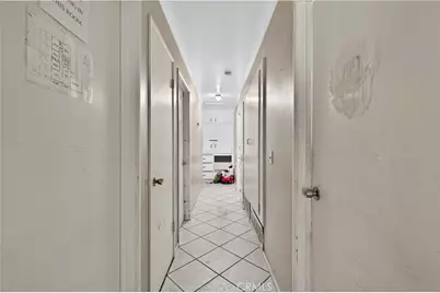 3292 Debbie Lane, Riverside, CA 92501 - Photo 12