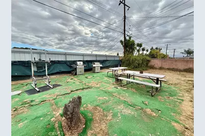 3292 Debbie Lane, Riverside, CA 92501 - Photo 12