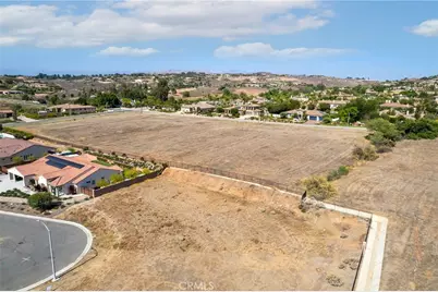 7948 Featherstone Ct, Riverside, CA 92506 - Photo 6