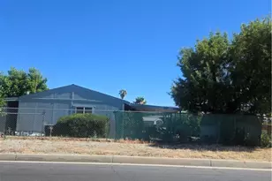 25492 Browca, Hemet, CA 92544 - Photo 2