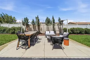 1198 Venice, Mentone, CA 92359 - Photo 34