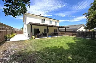 30532 Pine Creek, Menifee, CA 92584 - Photo 2