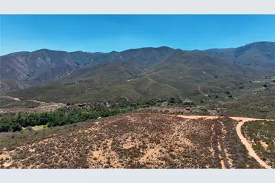 39325 Highway 79, Aguanga, CA 92536 - Photo 32
