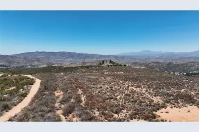 39325 Highway 79, Aguanga, CA 92536 - Photo 38