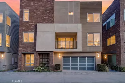 821 Brickyard, Costa Mesa, CA 92627 - Photo 2