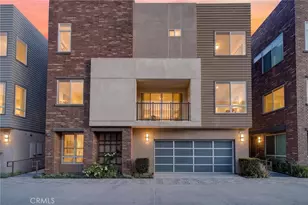 821 Brickyard, Costa Mesa, CA 92627 - Photo 2