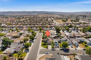 2312 Cloverfield, Perris, CA 92571 - Photo 2