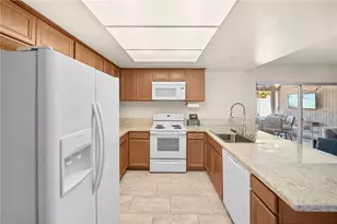 27879 Foxfire St, Menifee, CA 92586 - Photo 14