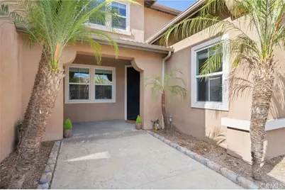 29183 Woodbridge Drive, Murrieta, CA 92563 - Photo 2