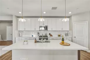 34330 Coconut Cir, Winchester, CA 92596 - Photo 6