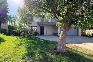 40579 Geyser, Murrieta, CA 92562 - Photo 2