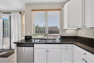 35913 Nonnie, Wildomar, CA 92595 - Photo 16
