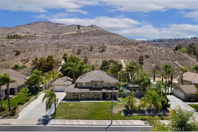 2740 Rockwood Drive, Riverside, CA 92503 - Photo 2