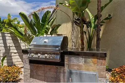 2740 Rockwood Drive, Riverside, CA 92503 - Photo 44