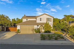 34782 Grotto Hills Dr, Winchester, CA 92596 - Photo 4