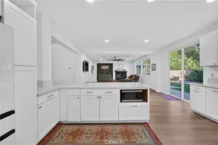 34782 Grotto Hills Dr, Winchester, CA 92596 - Photo 16