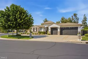 22976 Banbury Ct, Murrieta, CA 92562 - Photo 12
