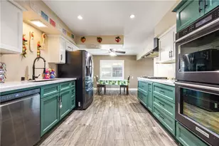 1059 W Grand Ave, Pomona, CA 91766 - Photo 8