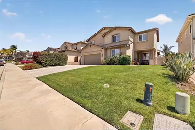 30541 Muir Court, Murrieta, CA 92563 - Photo 2