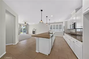37568 River Oats Ln, Murrieta, CA 92563 - Photo 8