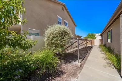 37568 River Oats Lane, Murrieta, CA 92563 - Photo 34