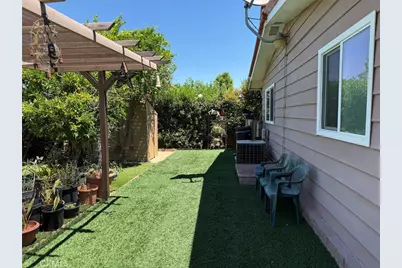 1307 Brentwood, Hemet, CA 92545 - Photo 28