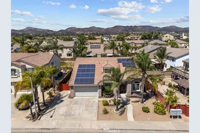 22976 Nan, Wildomar, CA 92595 - Photo 2