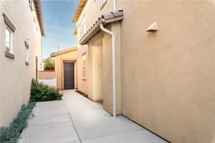 41957 Zafra, Murrieta, CA 92562 - Photo 4