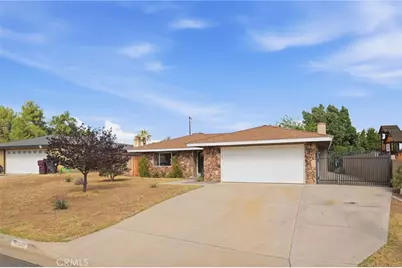 27195 Aurora, Hemet, CA 92544 - Photo 2