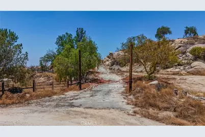 41300 Polly Butte, Hemet, CA 92544 - Photo 24