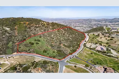 8 Via Vista Grande, Murrieta, CA 92562 - Photo 4