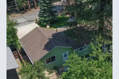 31671 Luring Pines Drive, Running Springs, CA 92382 - Photo 20