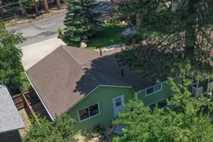 31671 Luring Pines Dr, Running Springs, CA 92382 - Photo 20