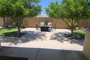 31377 Partridgeberry Dr, Winchester, CA 92596 - Photo 6