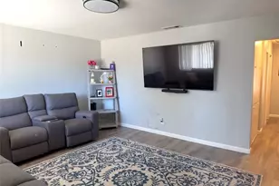 915 Marlyce, Hemet, CA 92543 - Photo 6