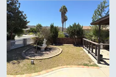 915 Marlyce, Hemet, CA 92543 - Photo 4