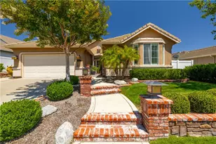 39372 Beringer Dr, Murrieta, CA 92563 - Photo 2