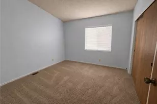 28861 Via Playa Del Rey, Murrieta, CA 92563 - Photo 14