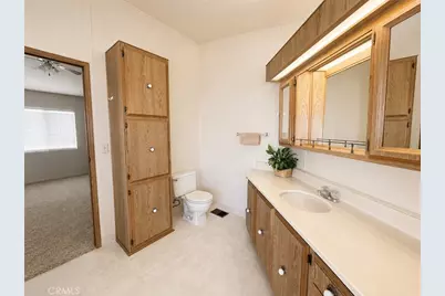 28861 Via Playa Del Rey, Murrieta, CA 92563 - Photo 18