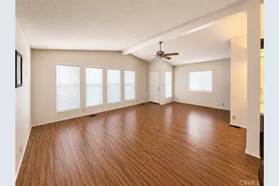28861 Via Playa Del Rey, Murrieta, CA 92563 - Photo 6