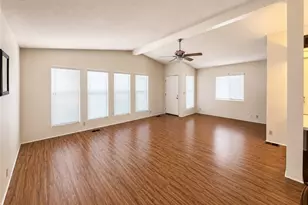 28861 Via Playa Del Rey, Murrieta, CA 92563 - Photo 6