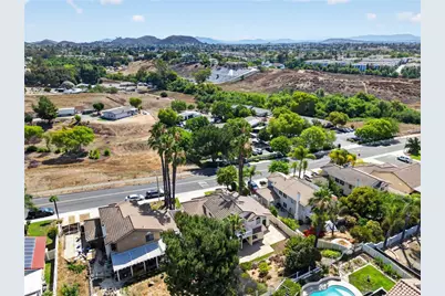 24847 Lincoln Avenue, Murrieta, CA 92562 - Photo 54