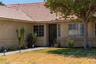 68185 Tortuga Rd, Cathedral City, CA 92234 - Photo 4